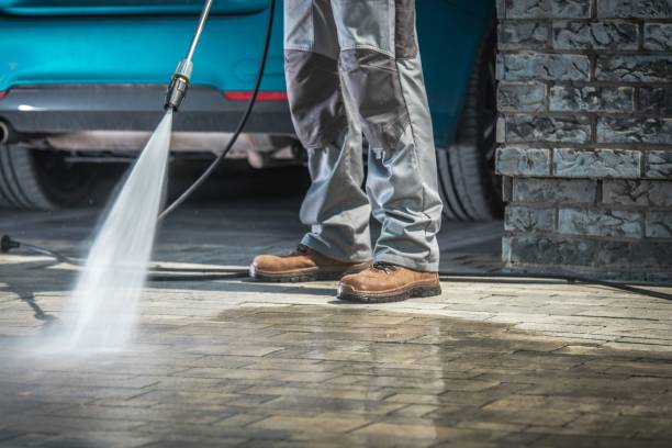 Best Sidewalk and Walkway Cleaning  in Wooster, OH